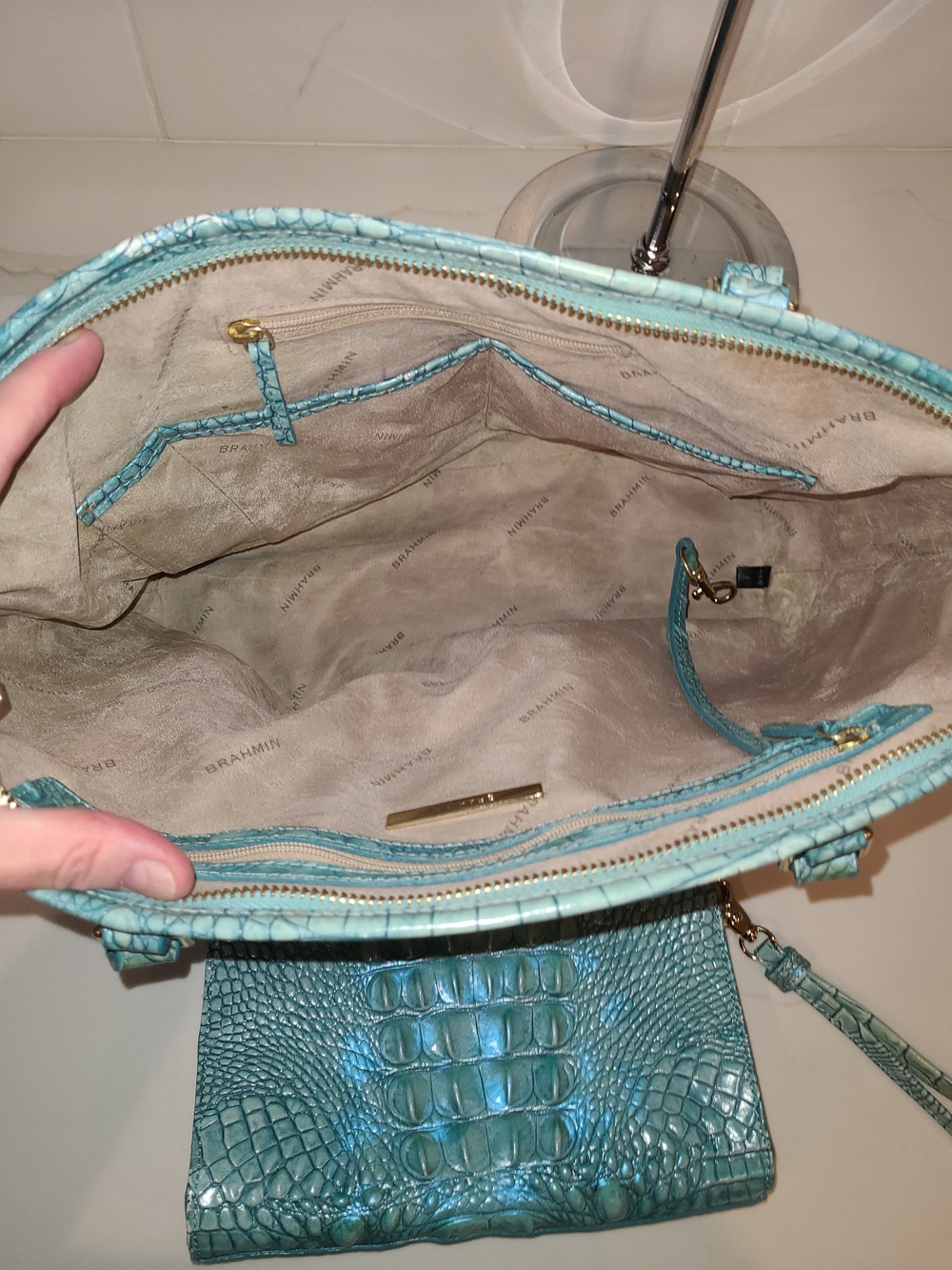Brahmin Mineral Blue Medium Asher Tote With Matching Daisy Wristlet - Picture 6 of 12